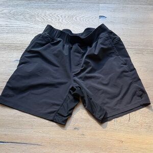 Fabletics Black Men's Shorts